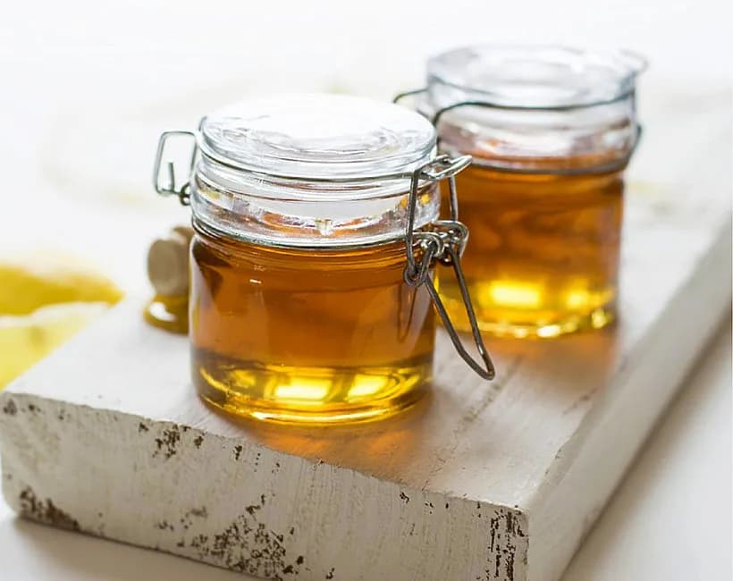 Który miód jest najlepszy? Porównanie właściwości i wybór idealnego miodu